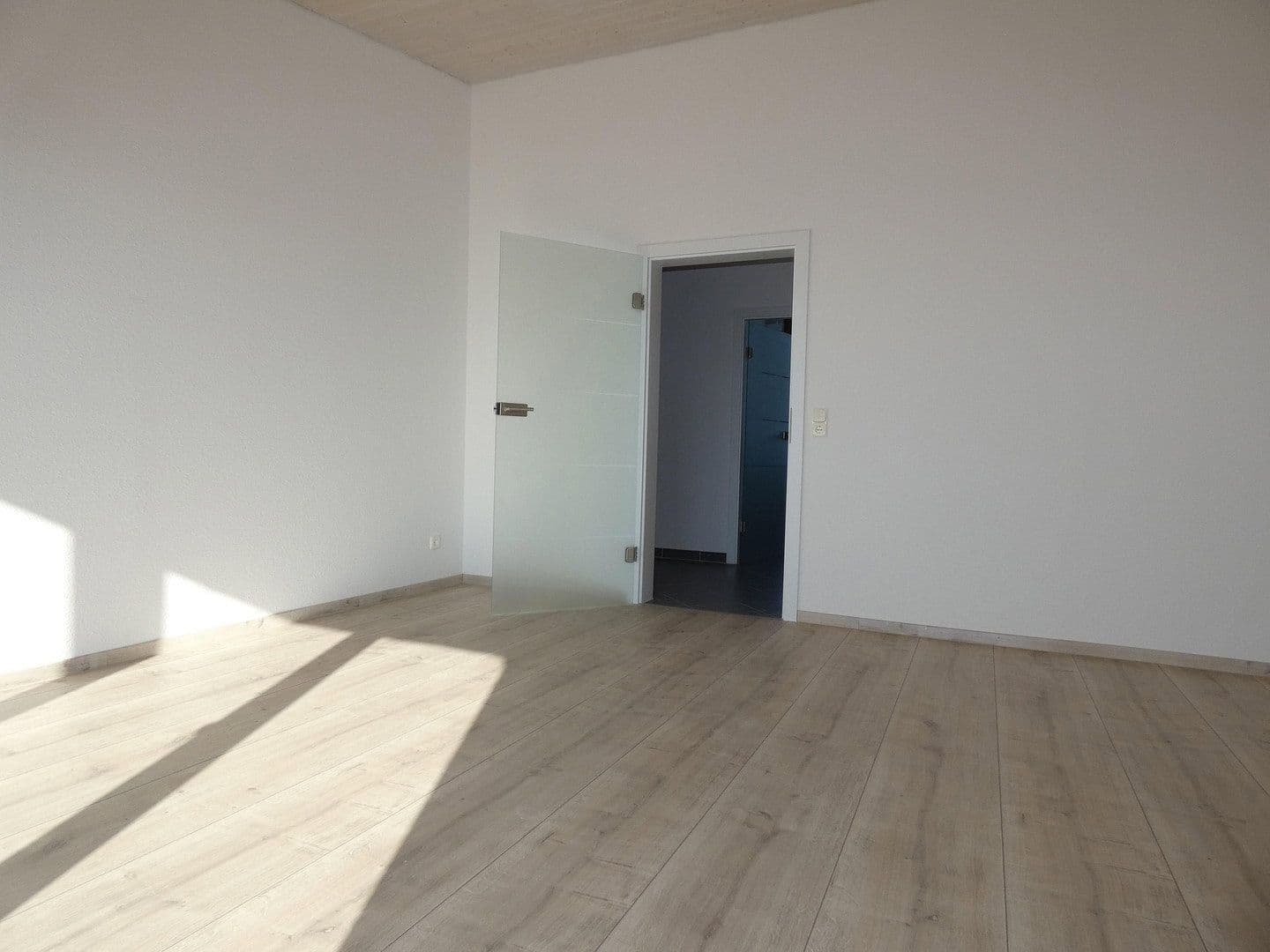 3 bedroom flat to rent, 80 m², Lerchenweg 53b, Chemnitz, Saxony 3 bedroom flat to rent, 80 m², Lerchenweg 53b, Chemnitz, Saxony