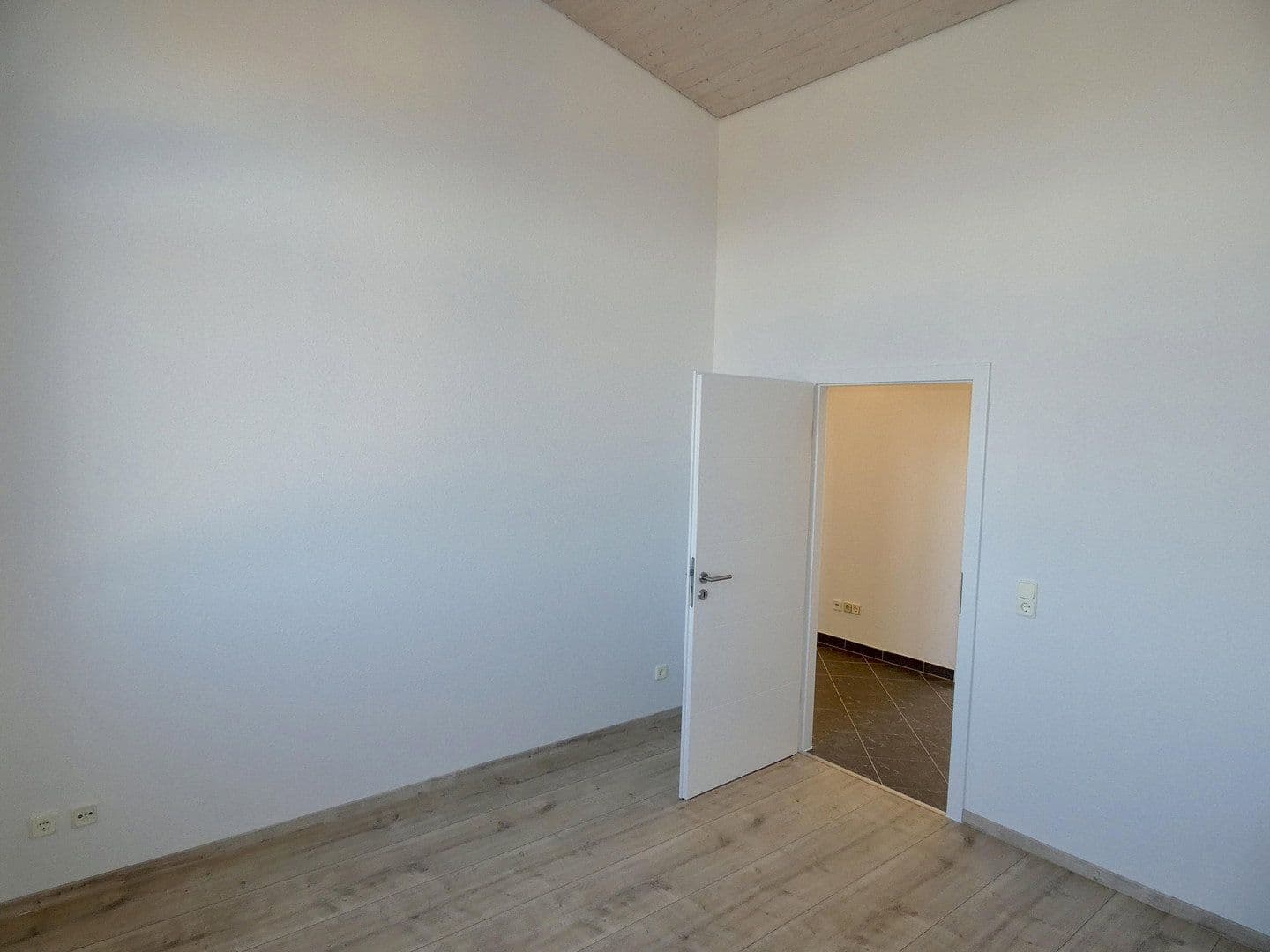 3 bedroom flat to rent, 80 m², Lerchenweg 53b, Chemnitz, Saxony 3 bedroom flat to rent, 80 m², Lerchenweg 53b, Chemnitz, Saxony