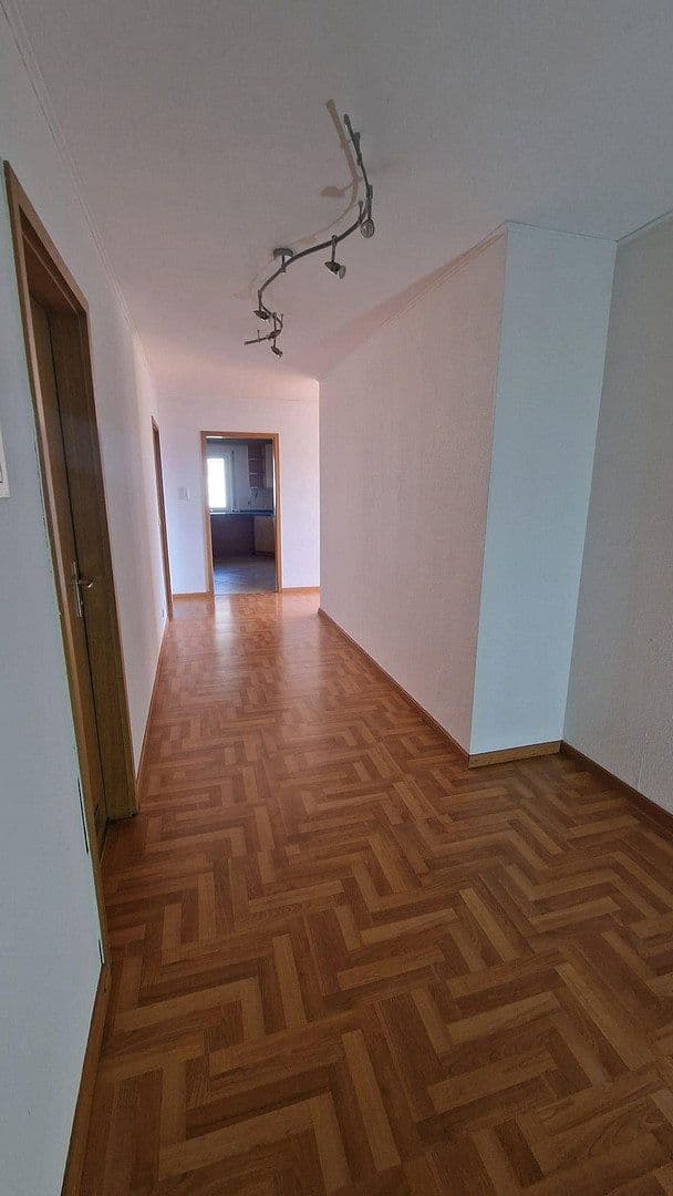 3 bedroom with open-plan kitchen flat for sale, 140 m², Kurfürstenstaffel 2, Pforzheim, Baden-Württemberg 3 bedroom with open-plan kitchen flat for sale, 140 m², Kurfürstenstaffel 2, Pforzheim, Baden-Württemberg
