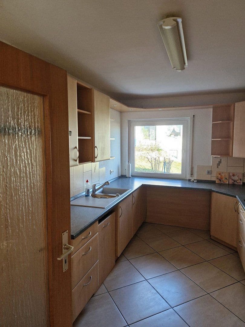 3 bedroom with open-plan kitchen flat for sale, 140 m², Kurfürstenstaffel 2, Pforzheim, Baden-Württemberg 3 bedroom with open-plan kitchen flat for sale, 140 m², Kurfürstenstaffel 2, Pforzheim, Baden-Württemberg