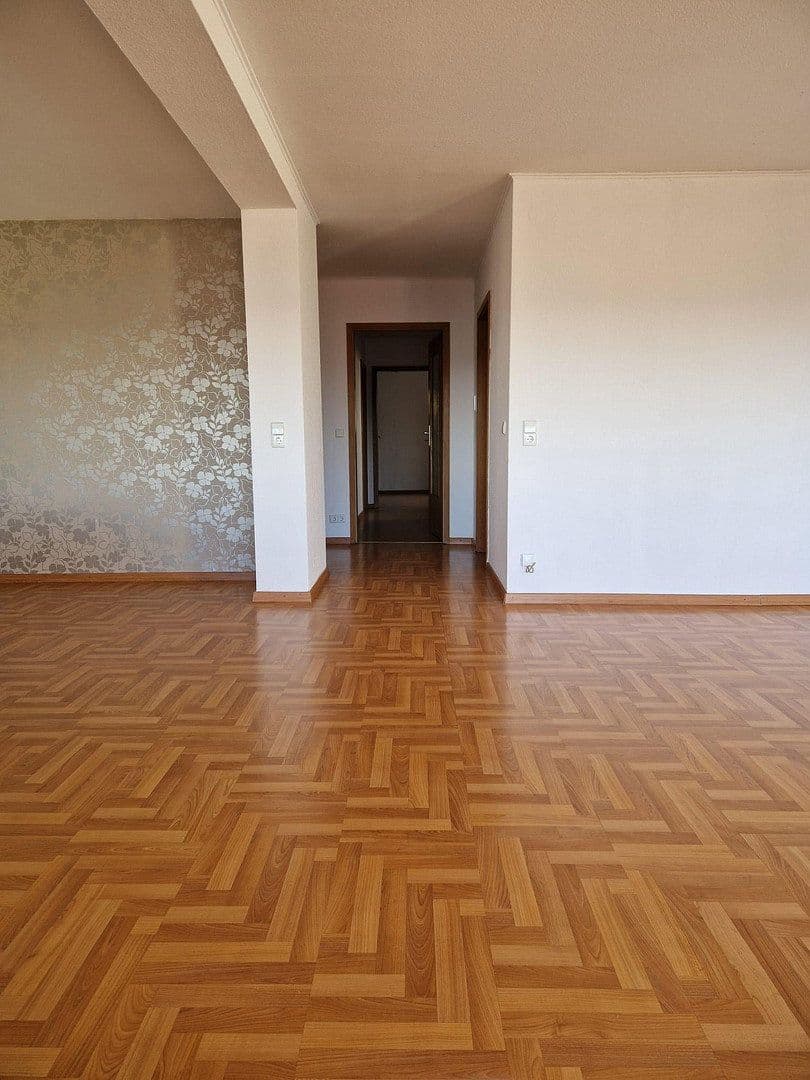 3 bedroom with open-plan kitchen flat for sale, 140 m², Kurfürstenstaffel 2, Pforzheim, Baden-Württemberg 3 bedroom with open-plan kitchen flat for sale, 140 m², Kurfürstenstaffel 2, Pforzheim, Baden-Württemberg