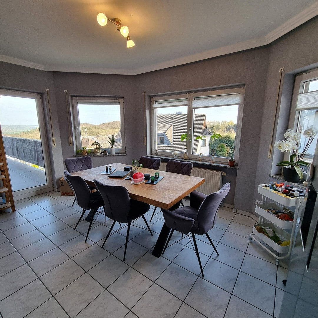 3 bedroom flat to rent, 98 m², Ettringen, Rhineland-Palatinate 3 bedroom flat to rent, 98 m², Ettringen, Rhineland-Palatinate