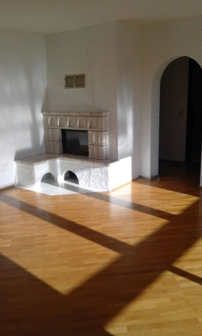 3 bedroom flat to rent, 101 m², Wiesbaden-Sonnenberg, Hesse 3 bedroom flat to rent, 101 m², Wiesbaden-Sonnenberg, Hesse