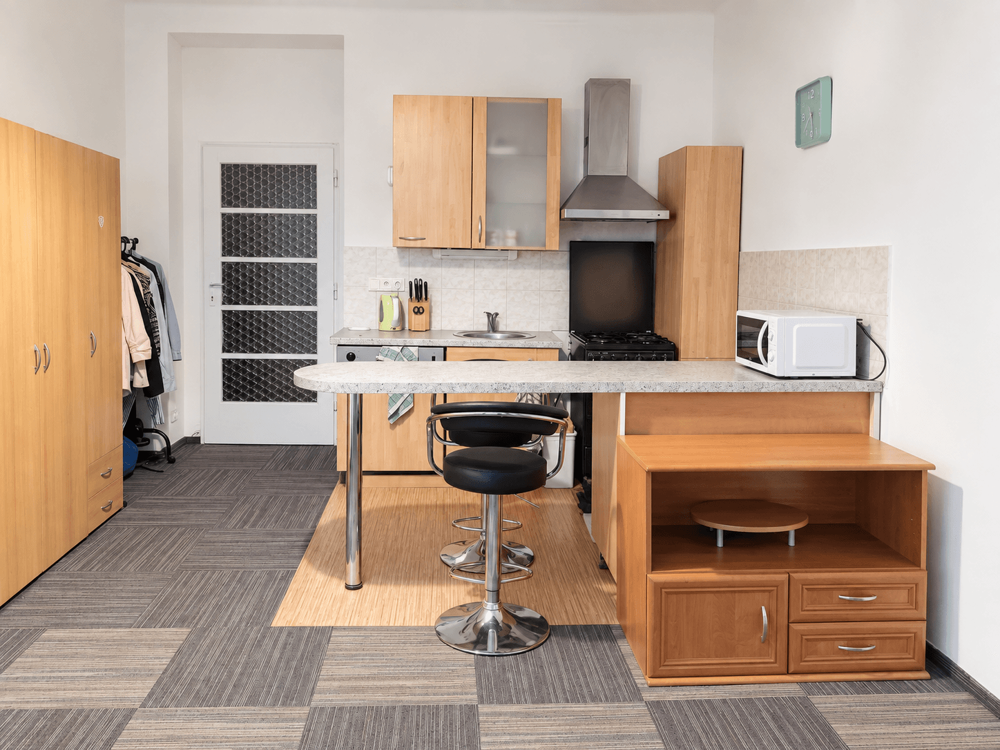 Studio flat to rent, 30 m², Kolbenova, Prague, Prague Studio flat to rent, 30 m², Kolbenova, Prague, Prague