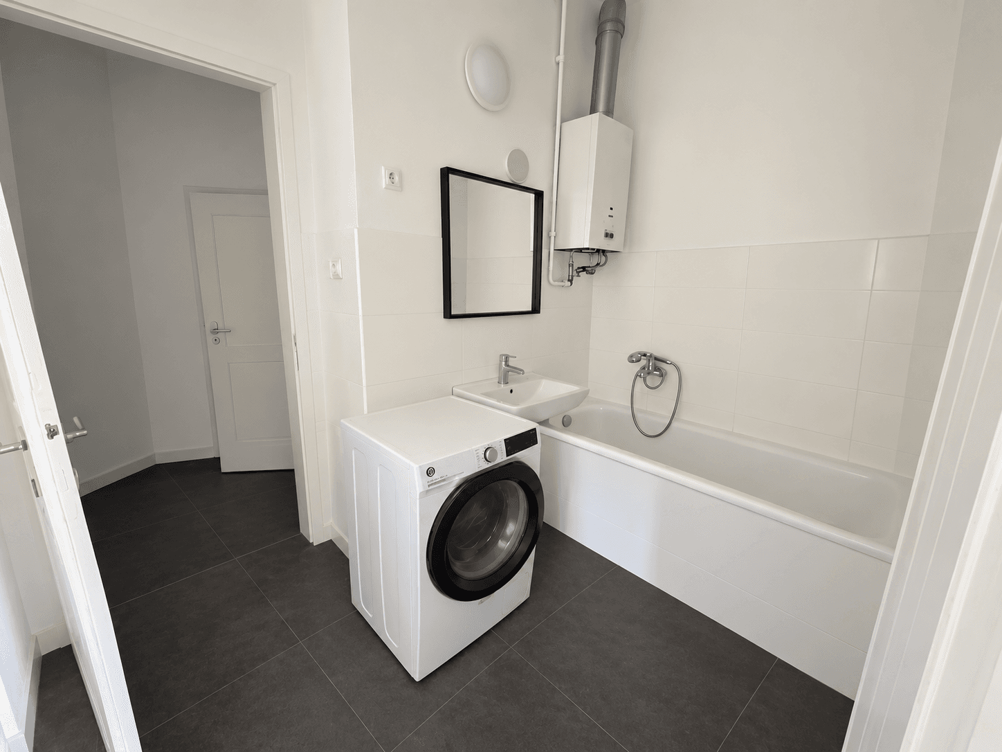 1 bedroom with open-plan kitchen flat to rent, 53 m², Lužická, Prague, Prague 1 bedroom with open-plan kitchen flat to rent, 53 m², Lužická, Prague, Prague