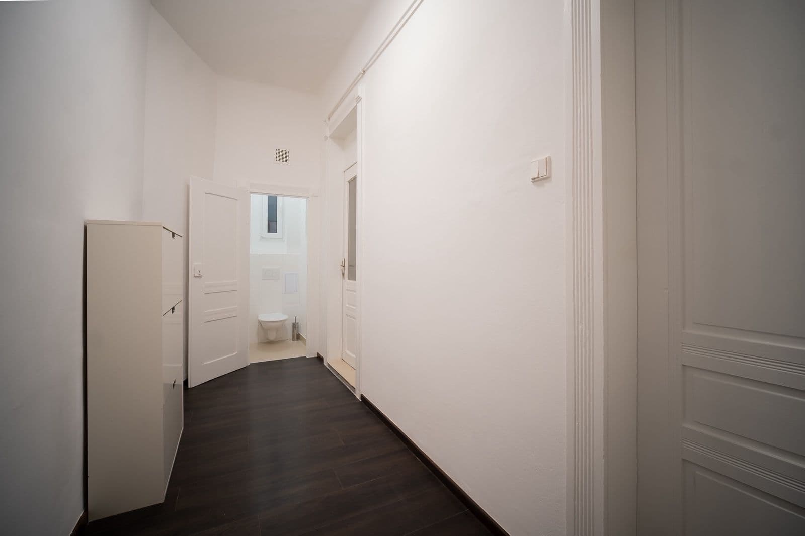 1 bedroom with open-plan kitchen flat to rent, 53 m², Lužická, Prague, Prague 1 bedroom with open-plan kitchen flat to rent, 53 m², Lužická, Prague, Prague