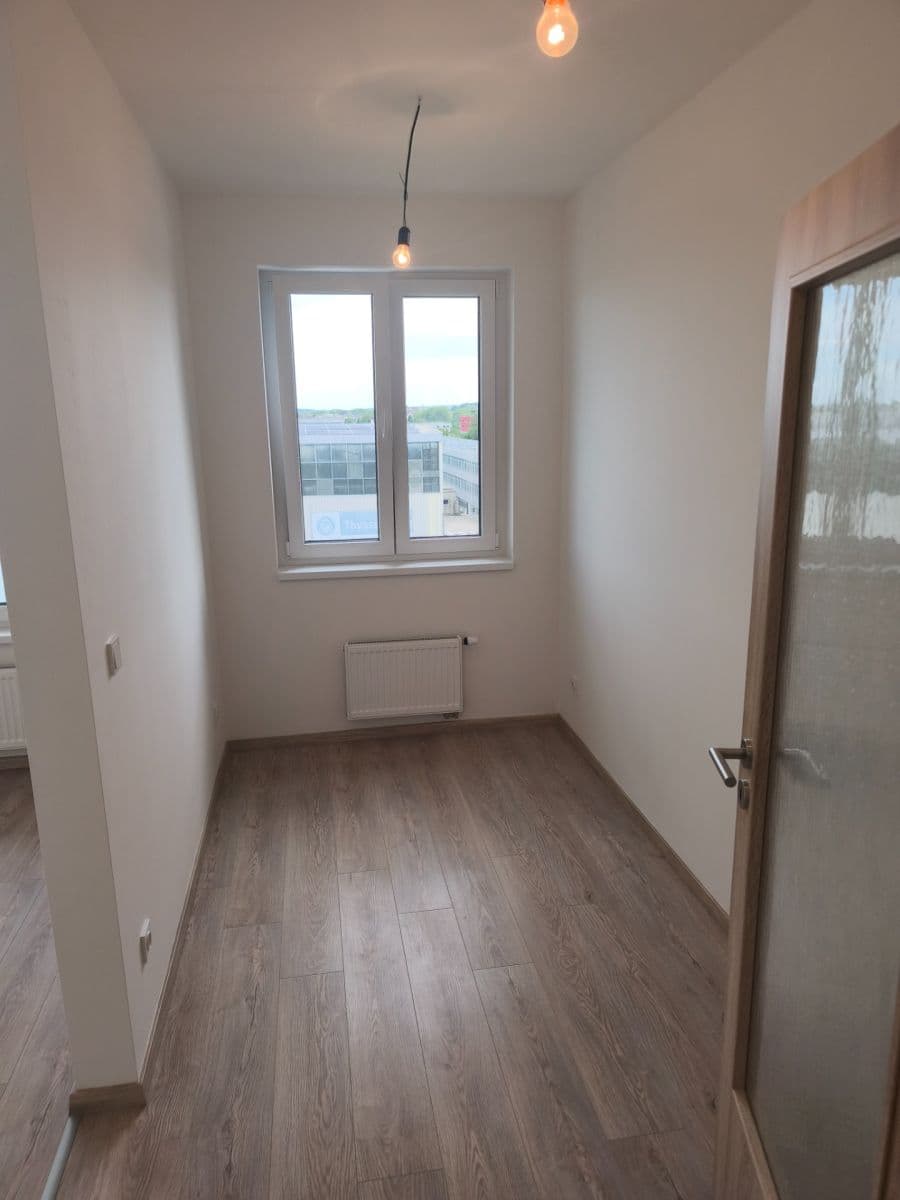 Studio flat to rent, 31 m², Arnošta Staňka, Prague, Prague Studio flat to rent, 31 m², Arnošta Staňka, Prague, Prague