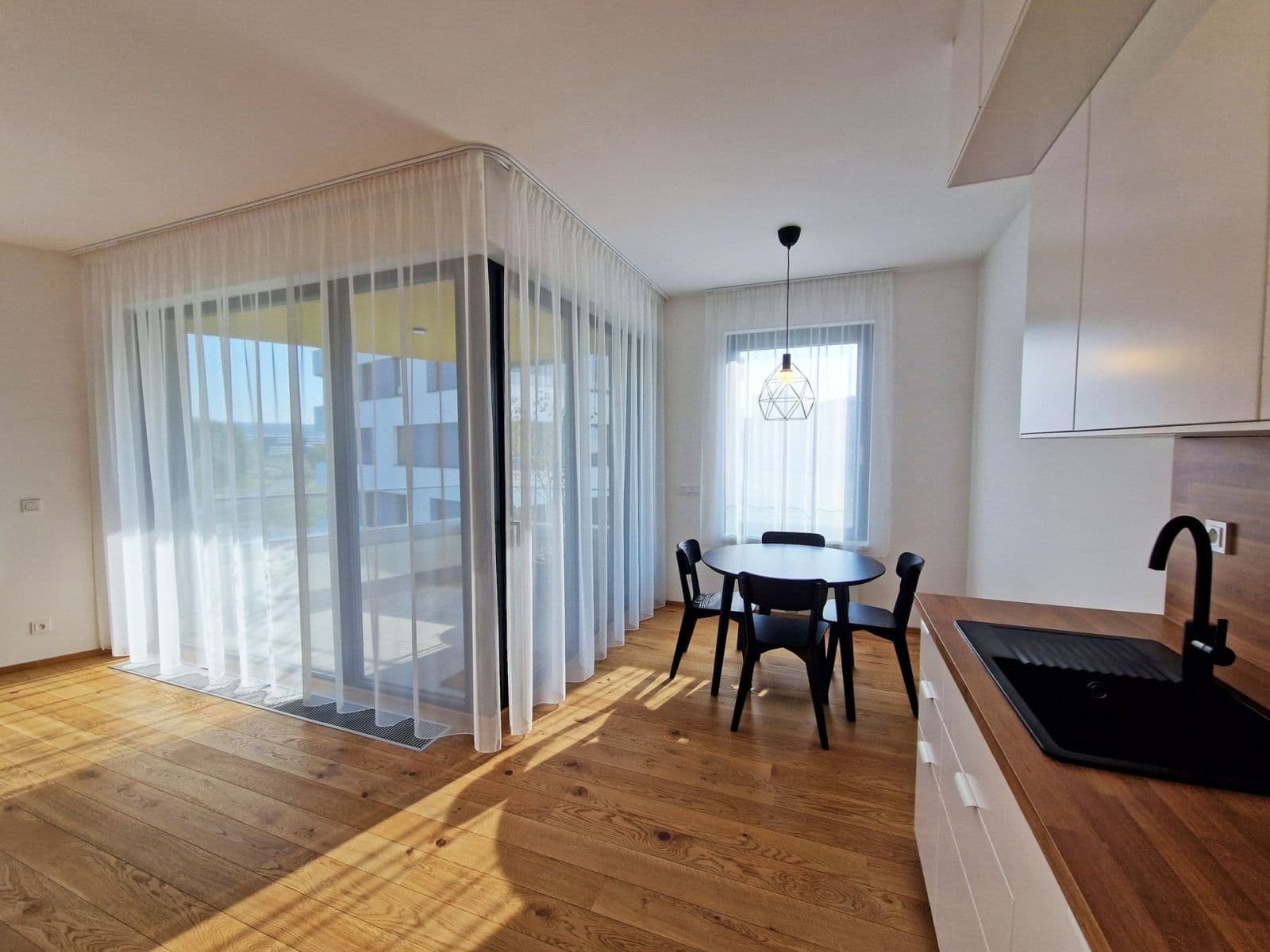 1 bedroom with open-plan kitchen flat to rent, 55 m², Sokolova, Prague, Prague 1 bedroom with open-plan kitchen flat to rent, 55 m², Sokolova, Prague, Prague