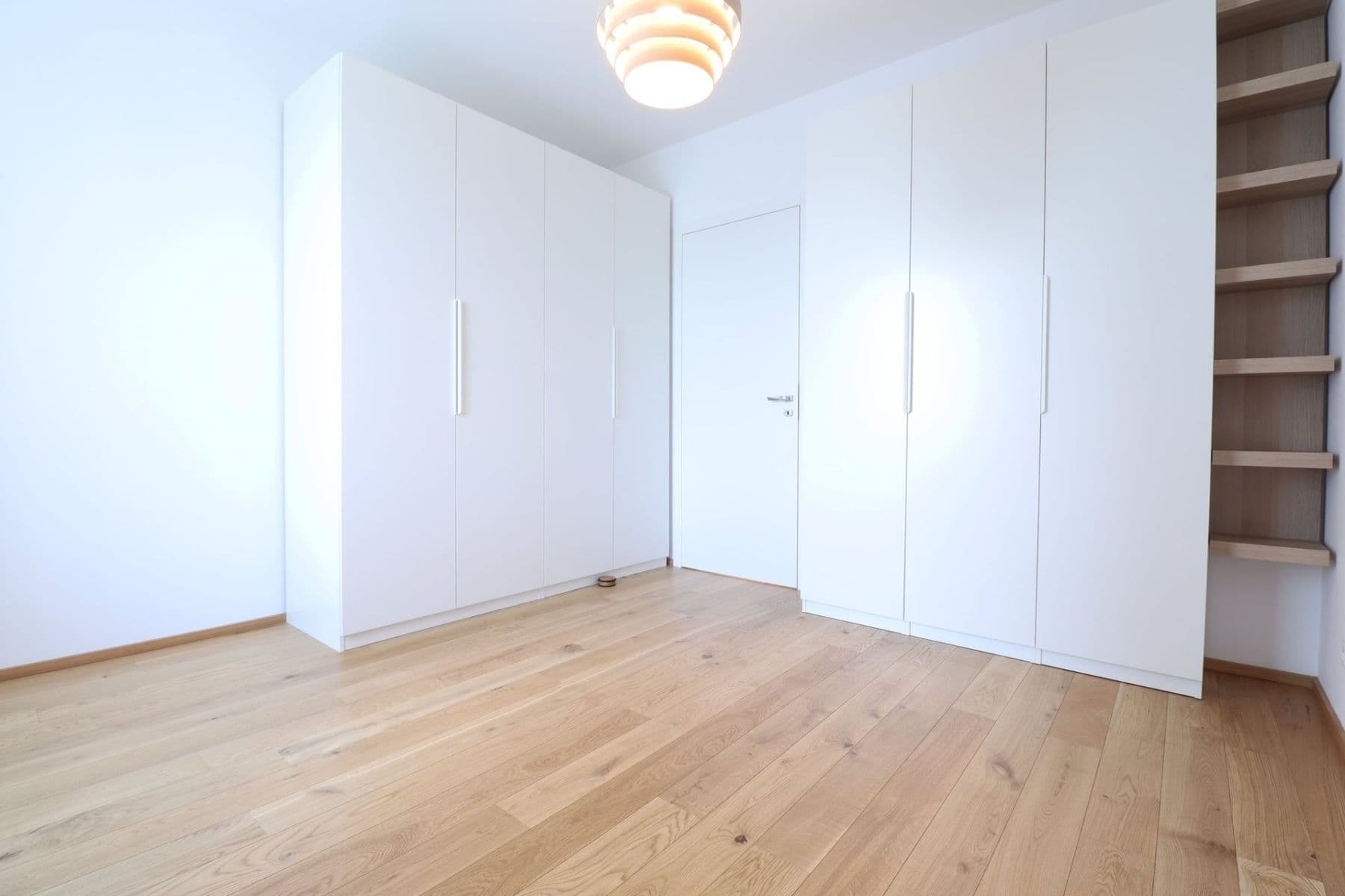 1 bedroom with open-plan kitchen flat to rent, 55 m², Sokolova, Prague, Prague 1 bedroom with open-plan kitchen flat to rent, 55 m², Sokolova, Prague, Prague