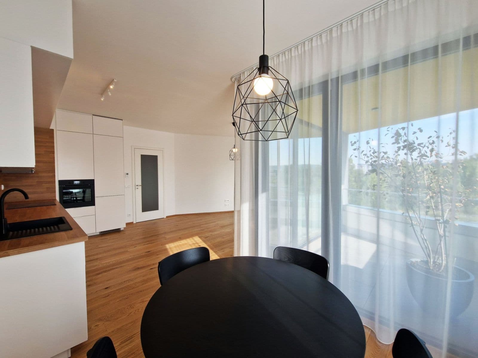 1 bedroom with open-plan kitchen flat to rent, 55 m², Sokolova, Prague, Prague 1 bedroom with open-plan kitchen flat to rent, 55 m², Sokolova, Prague, Prague
