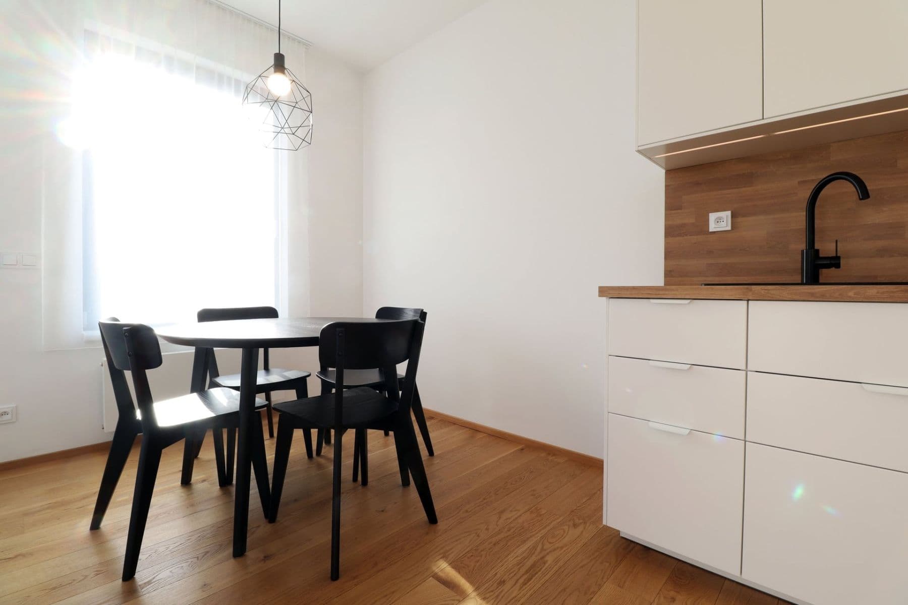 1 bedroom with open-plan kitchen flat to rent, 55 m², Sokolova, Prague, Prague 1 bedroom with open-plan kitchen flat to rent, 55 m², Sokolova, Prague, Prague