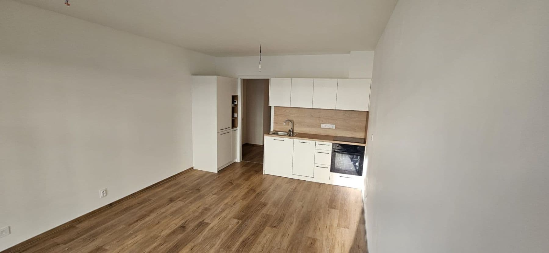 Studio flat to rent, 30 m², Hvězdová, Brno, Jihomoravský Region Studio flat to rent, 30 m², Hvězdová, Brno, Jihomoravský Region