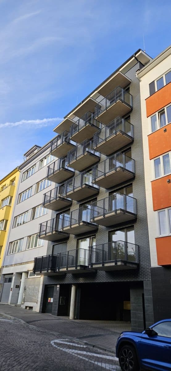 Studio flat to rent, 30 m², Hvězdová, Brno, Jihomoravský Region Studio flat to rent, 30 m², Hvězdová, Brno, Jihomoravský Region