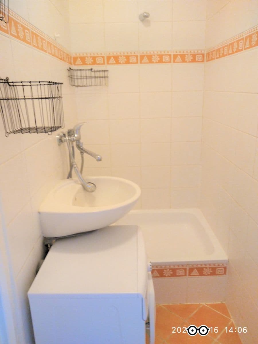 Small studio flat to rent, 24 m², Jasmínová, Prague, Prague Small studio flat to rent, 24 m², Jasmínová, Prague, Prague