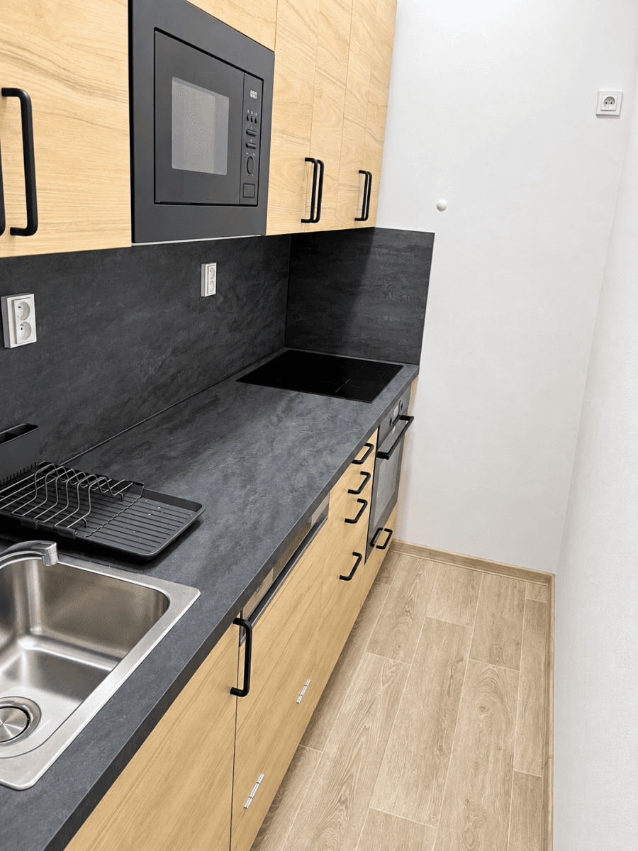 3 bedroom flat to rent, 16 m², Vlhká, Brno, Jihomoravský Region 3 bedroom flat to rent, 16 m², Vlhká, Brno, Jihomoravský Region
