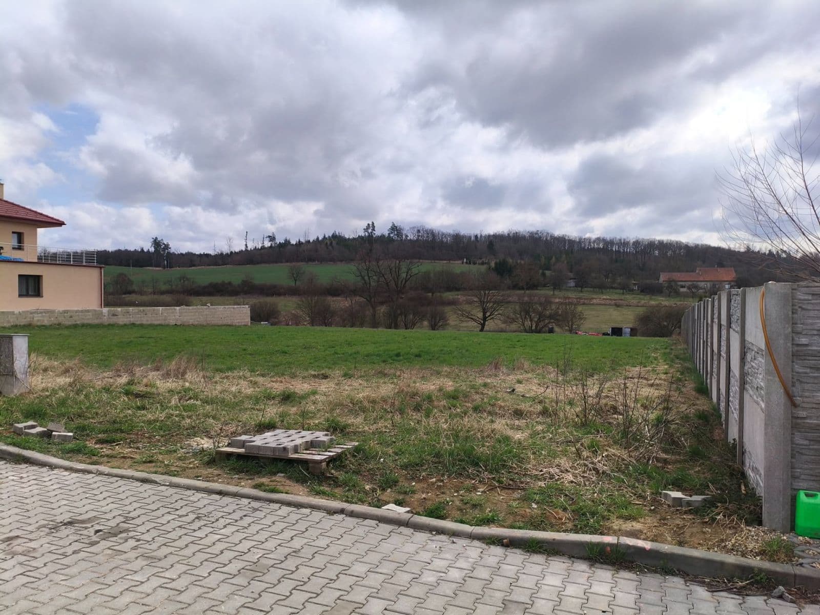 plot for sale, 750 m², Malá Lhota, Jihomoravský Region plot for sale, 750 m², Malá Lhota, Jihomoravský Region