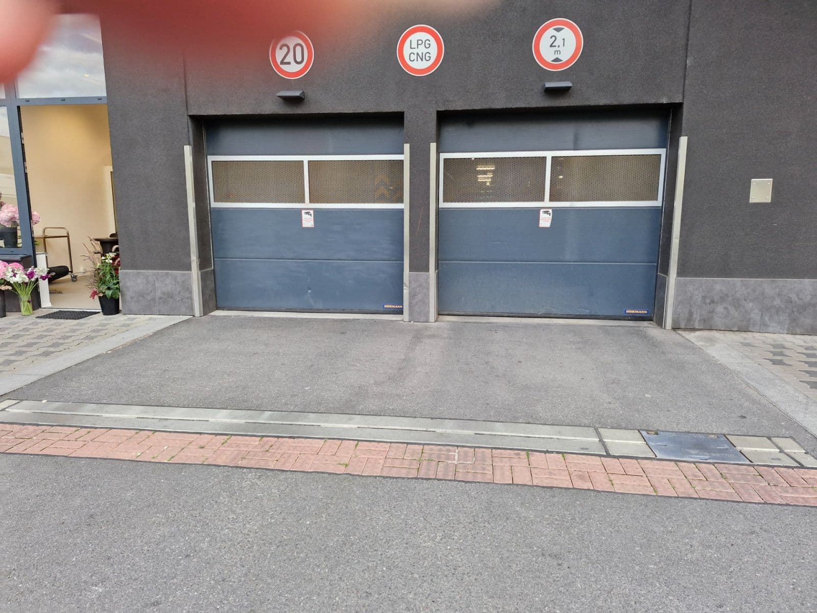 garage to rent, 13 m², Zvěřinova, Prague, Prague garage to rent, 13 m², Zvěřinova, Prague, Prague