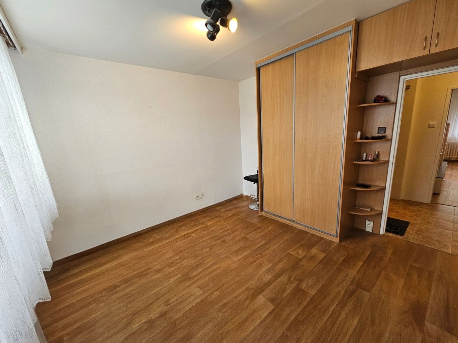 2 bedroom with open-plan kitchen flat to rent, 60 m², Habartická, Prague, Prague 2 bedroom with open-plan kitchen flat to rent, 60 m², Habartická, Prague, Prague