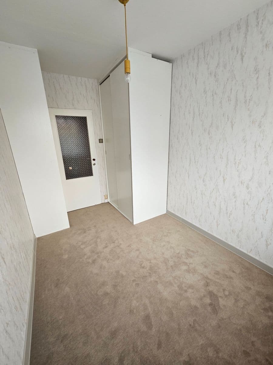 2 bedroom with open-plan kitchen flat to rent, 60 m², Habartická, Prague, Prague 2 bedroom with open-plan kitchen flat to rent, 60 m², Habartická, Prague, Prague