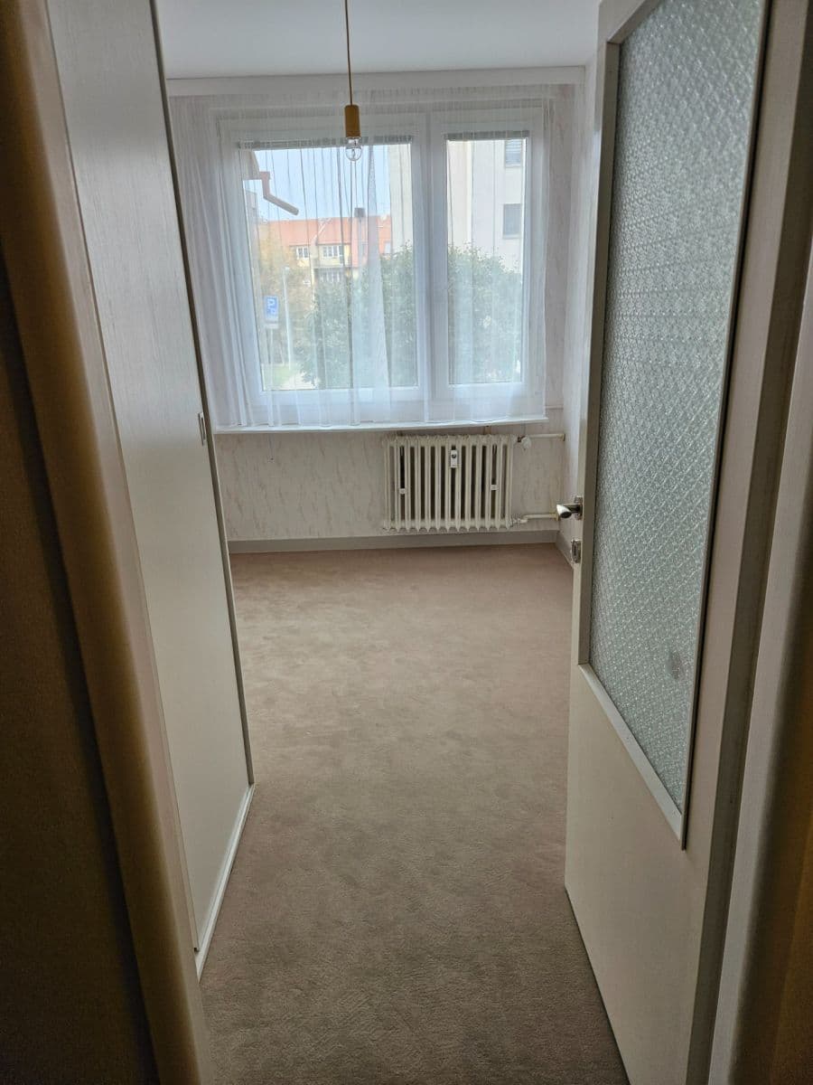 2 bedroom with open-plan kitchen flat to rent, 60 m², Habartická, Prague, Prague 2 bedroom with open-plan kitchen flat to rent, 60 m², Habartická, Prague, Prague