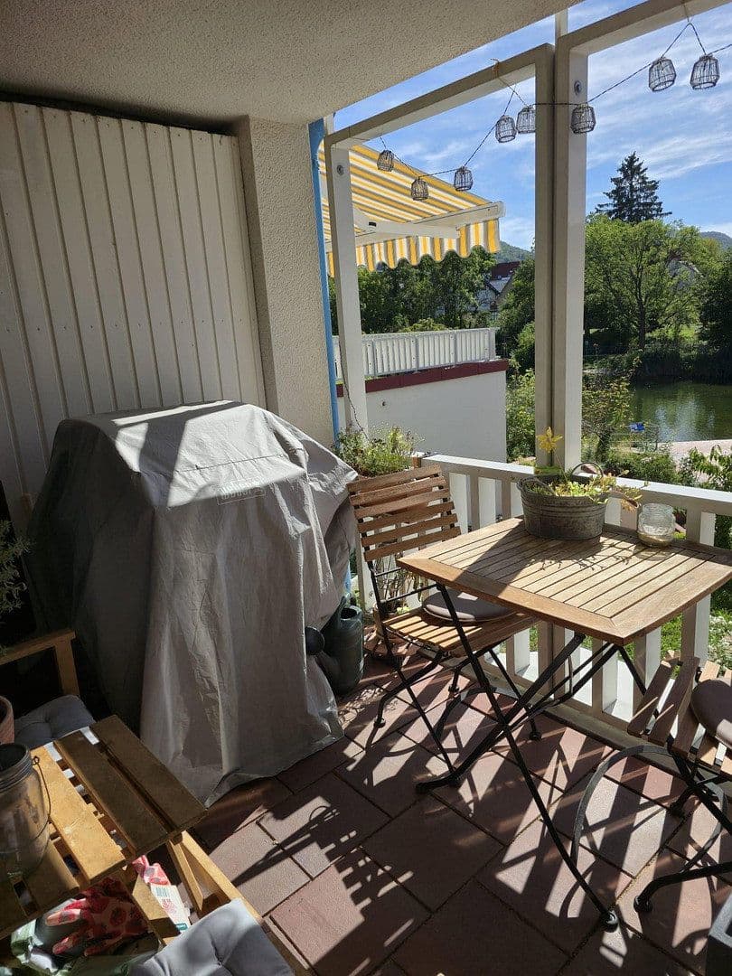 3 bedroom with open-plan kitchen flat for sale, 104 m², Pfullingen, Baden-Württemberg 3 bedroom with open-plan kitchen flat for sale, 104 m², Pfullingen, Baden-Württemberg