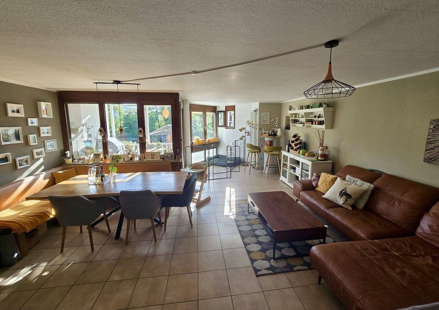 3 bedroom with open-plan kitchen flat for sale, 104 m², Pfullingen, Baden-Württemberg 3 bedroom with open-plan kitchen flat for sale, 104 m², Pfullingen, Baden-Württemberg