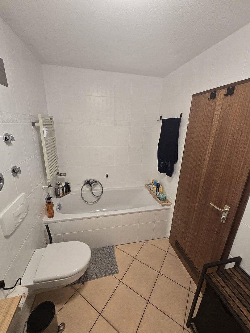 3 bedroom with open-plan kitchen flat for sale, 104 m², Pfullingen, Baden-Württemberg 3 bedroom with open-plan kitchen flat for sale, 104 m², Pfullingen, Baden-Württemberg