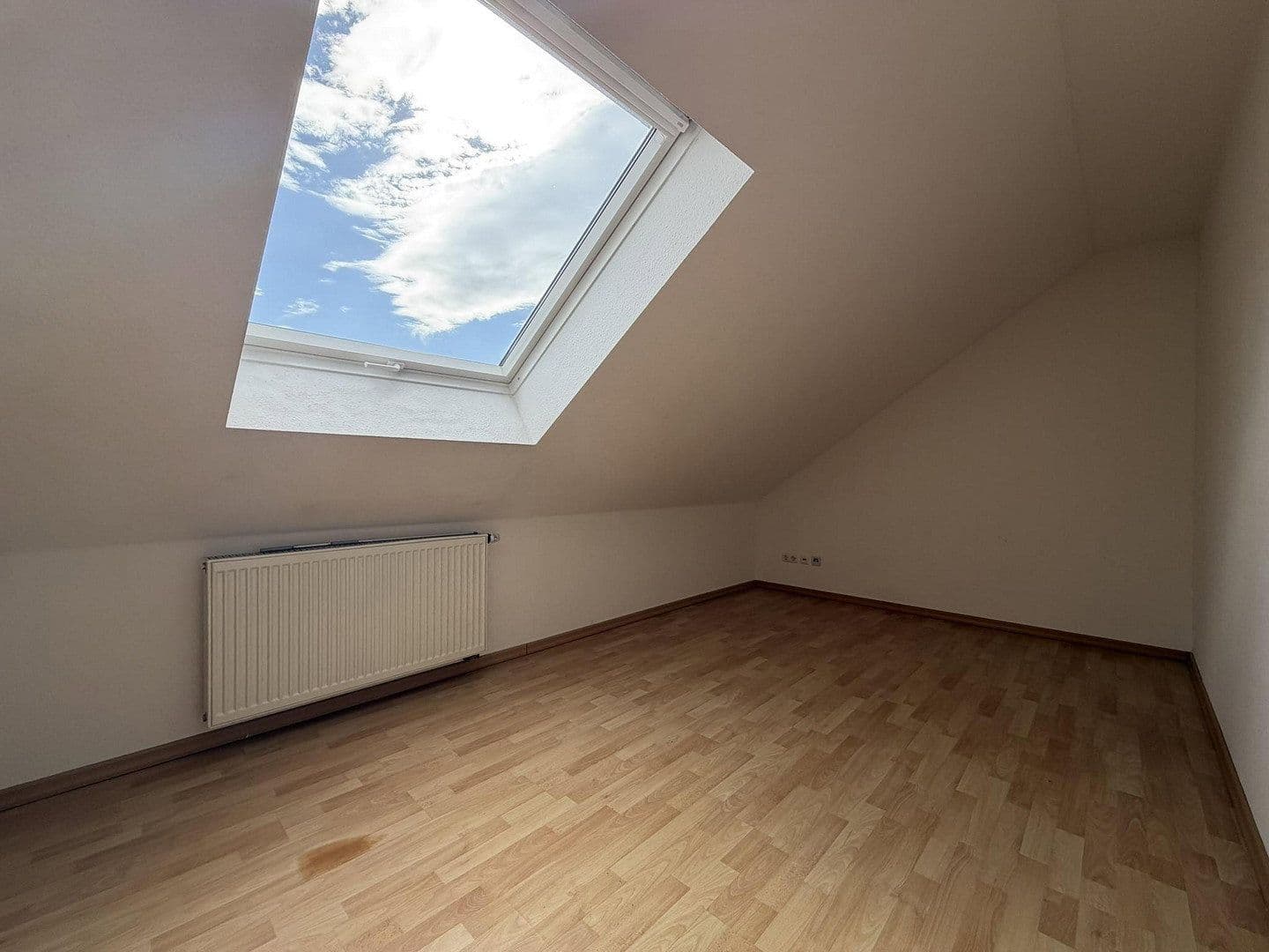 3 bedroom flat to rent, 85 m², Hainburg, Hesse 3 bedroom flat to rent, 85 m², Hainburg, Hesse