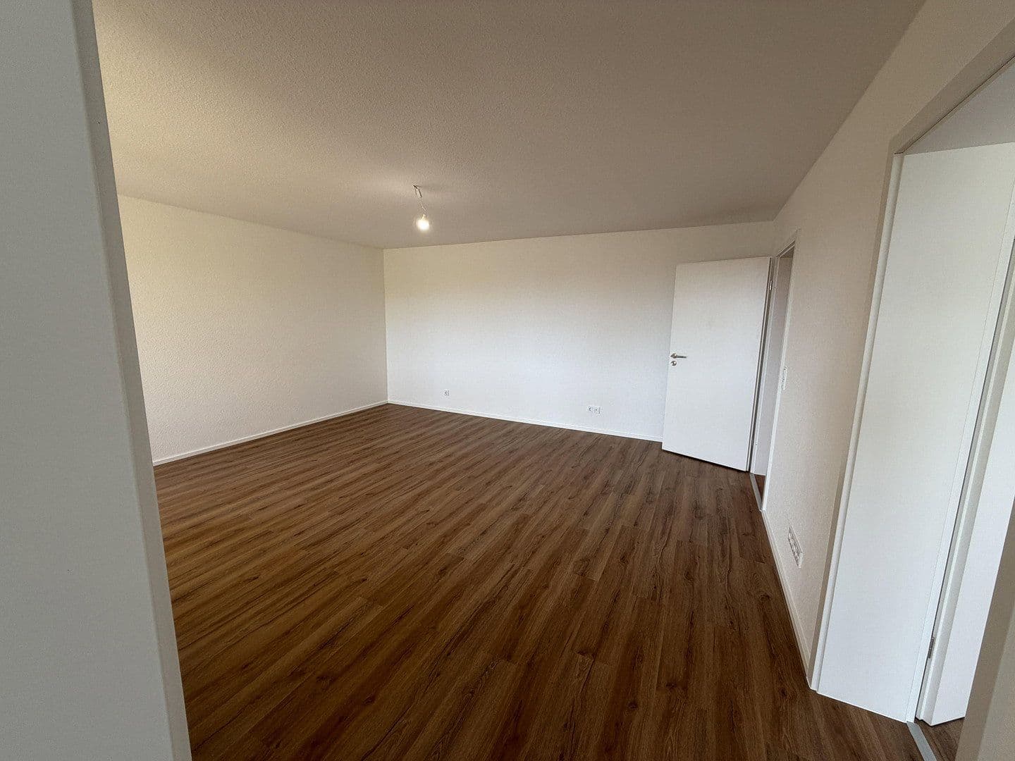 2 bedroom flat to rent, 60 m², Am Wald 11, Wiesbaden, Hesse 2 bedroom flat to rent, 60 m², Am Wald 11, Wiesbaden, Hesse