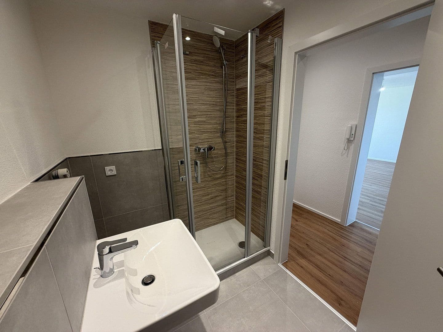 2 bedroom flat to rent, 60 m², Am Wald 11, Wiesbaden, Hesse 2 bedroom flat to rent, 60 m², Am Wald 11, Wiesbaden, Hesse