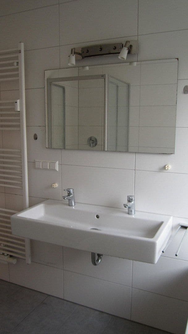 3 bedroom with open-plan kitchen flat to rent, 130 m², Herrenberg, Baden-Württemberg 3 bedroom with open-plan kitchen flat to rent, 130 m², Herrenberg, Baden-Württemberg