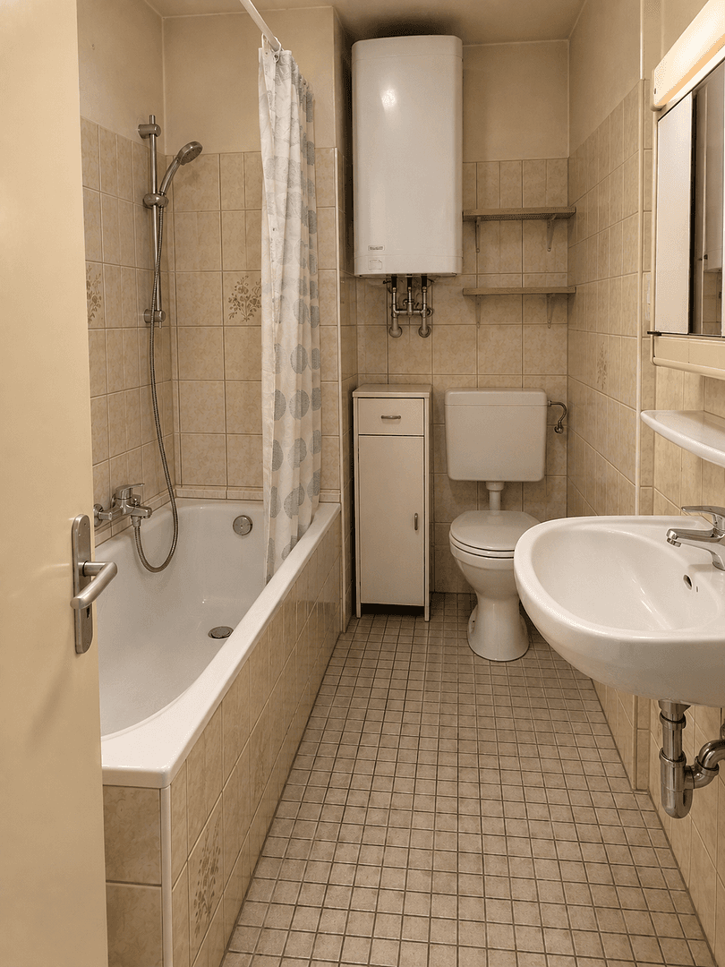 4 bedroom flat for sale, 75 m², Frankfurt Nieder-Eschbach, Hesse 4 bedroom flat for sale, 75 m², Frankfurt Nieder-Eschbach, Hesse