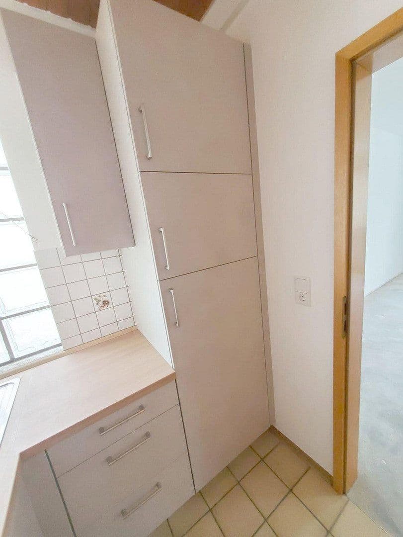 1 bedroom flat to rent, 33 m², Tübingen, Baden-Württemberg 1 bedroom flat to rent, 33 m², Tübingen, Baden-Württemberg