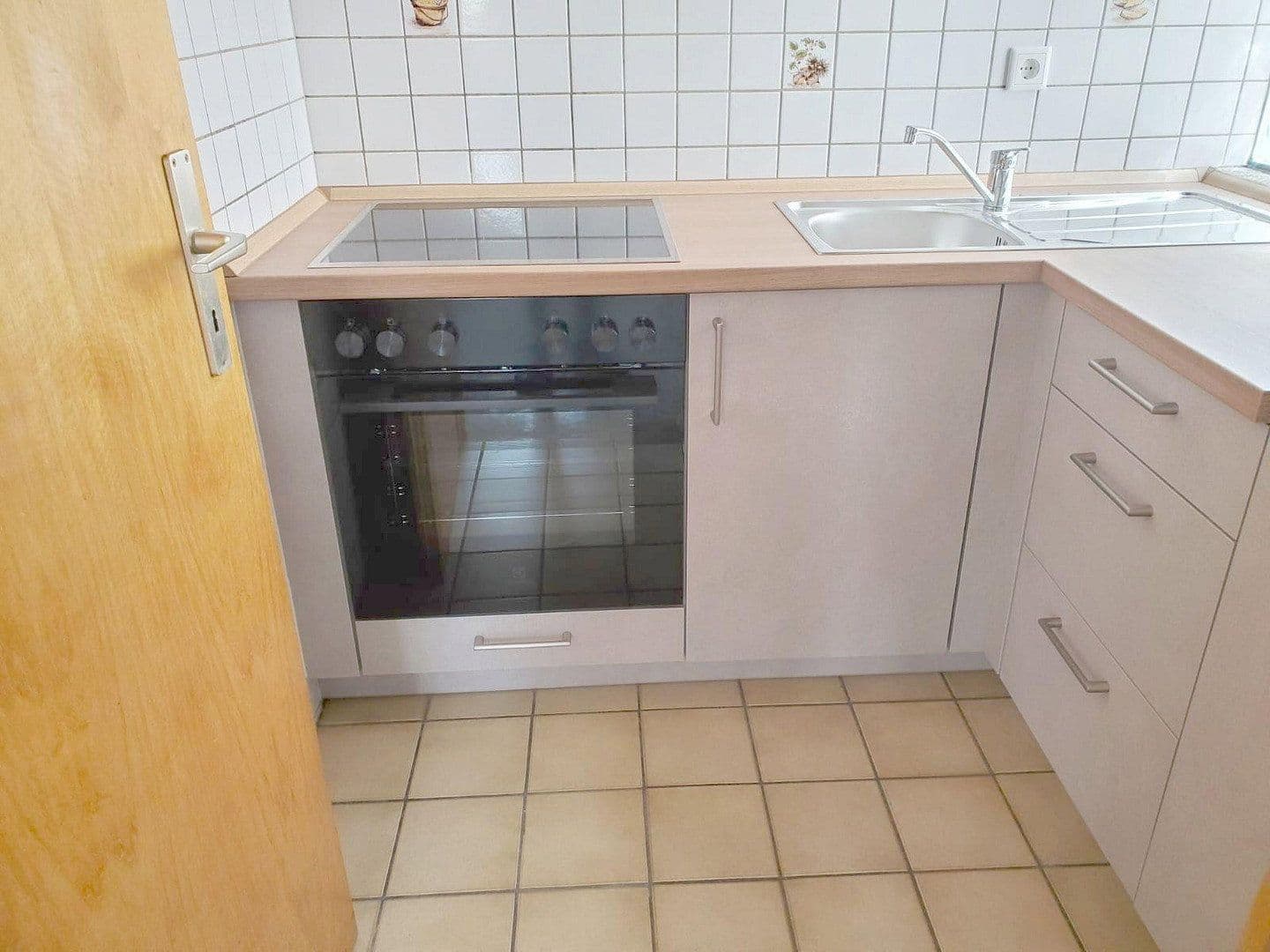 1 bedroom flat to rent, 33 m², Tübingen, Baden-Württemberg 1 bedroom flat to rent, 33 m², Tübingen, Baden-Württemberg