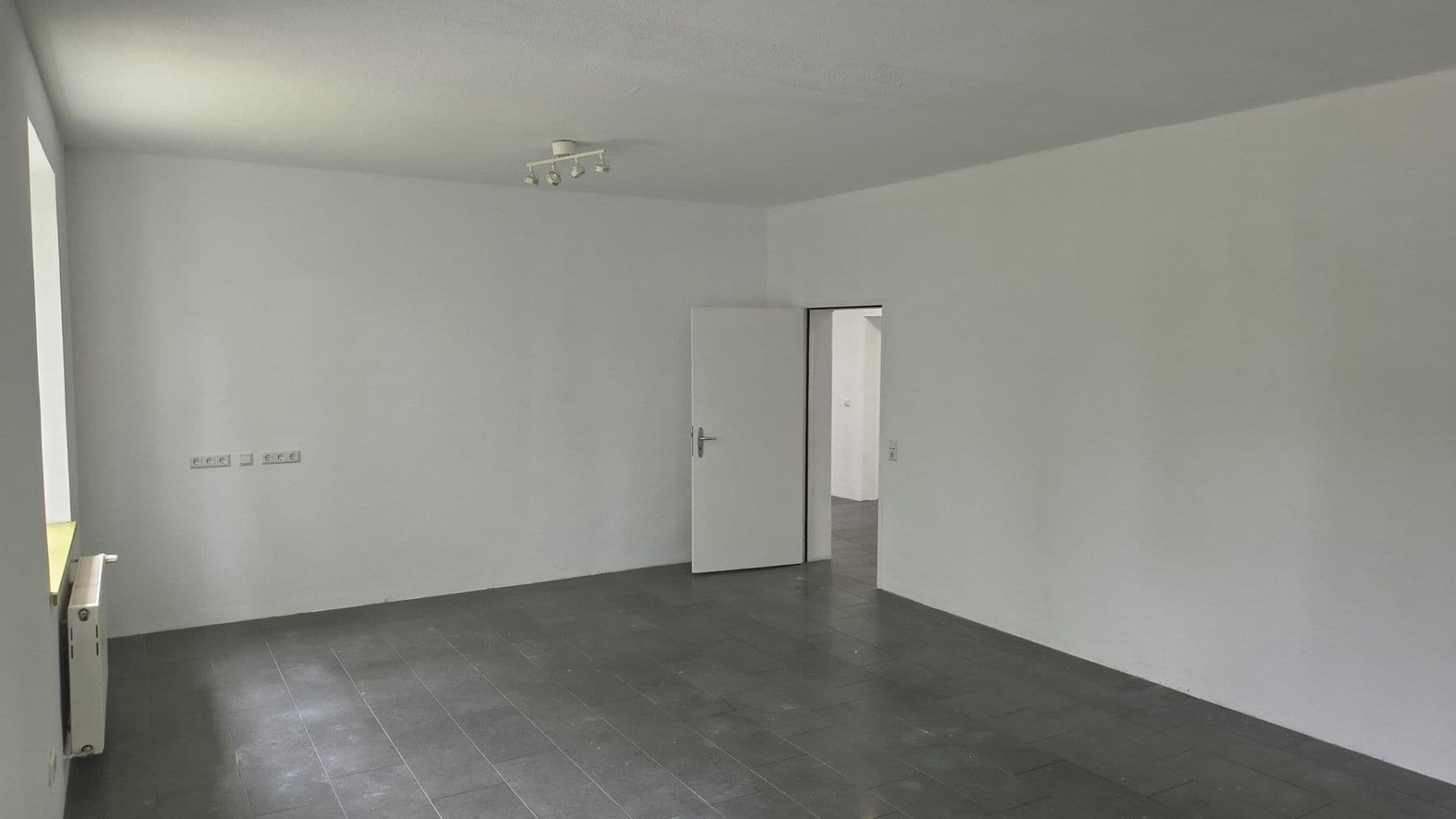 5 bedroom with open-plan kitchen flat for sale, 224 m², Lavesstr. 5, Hildesheim, Lower Saxony 5 bedroom with open-plan kitchen flat for sale, 224 m², Lavesstr. 5, Hildesheim, Lower Saxony