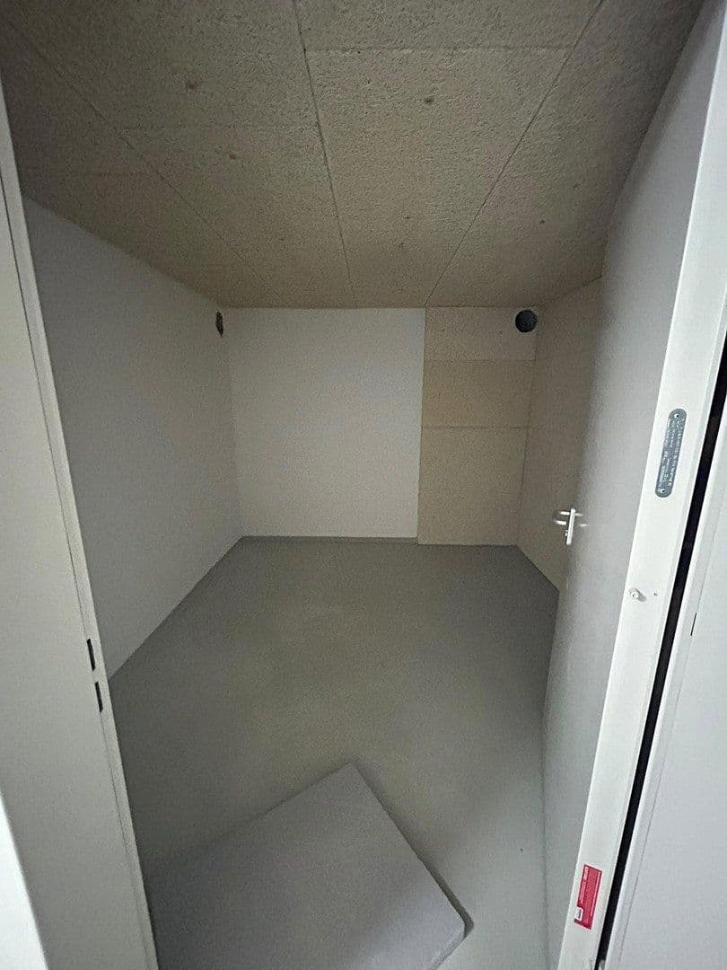 1 bedroom with open-plan kitchen flat to rent, 77 m², Dombühl, Bavaria 1 bedroom with open-plan kitchen flat to rent, 77 m², Dombühl, Bavaria