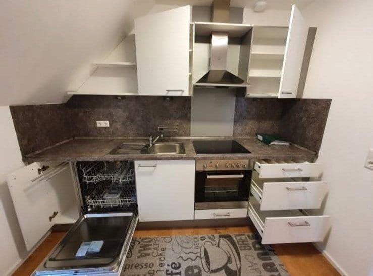 1 bedroom with open-plan kitchen flat to rent, 75 m², Schwäbisch Gmünd, Baden-Württemberg 1 bedroom with open-plan kitchen flat to rent, 75 m², Schwäbisch Gmünd, Baden-Württemberg