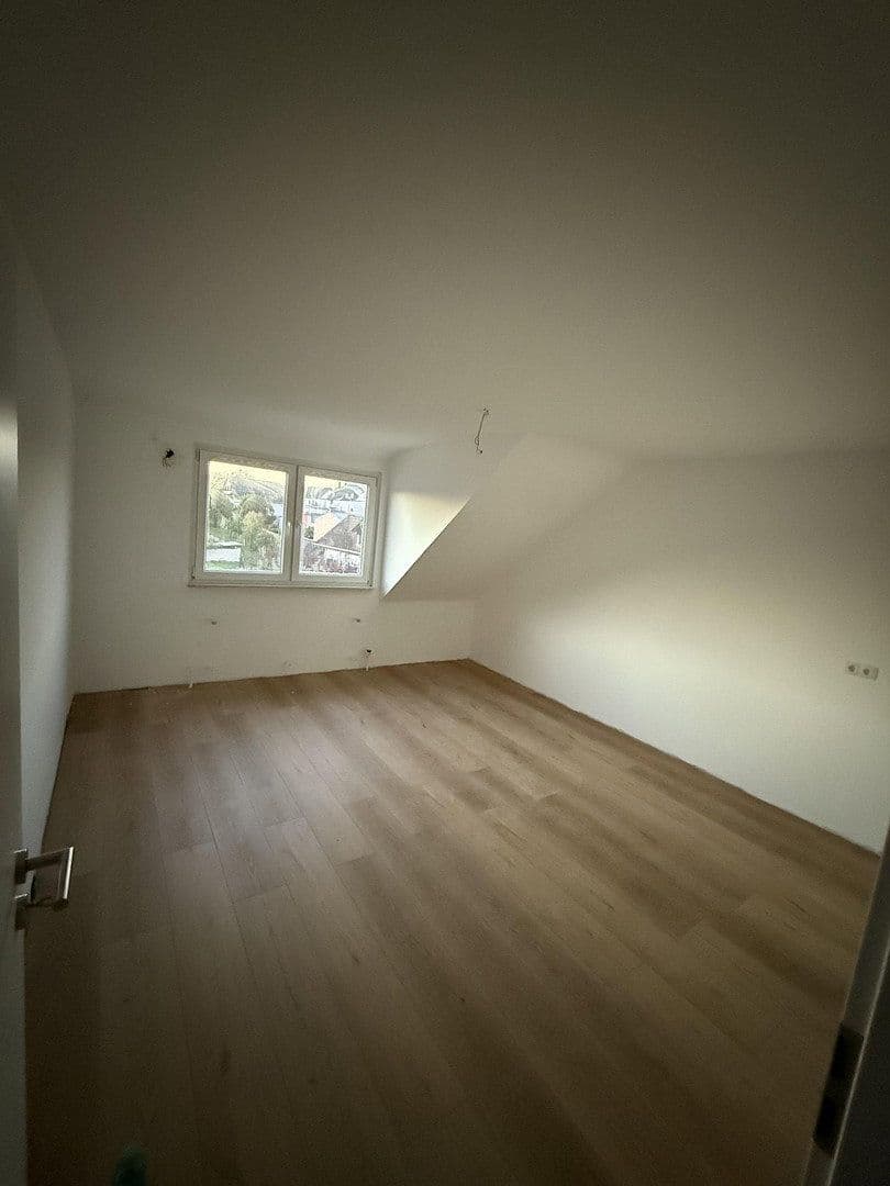 3 bedroom flat to rent, 85 m², Bendorf, Rhineland-Palatinate 3 bedroom flat to rent, 85 m², Bendorf, Rhineland-Palatinate
