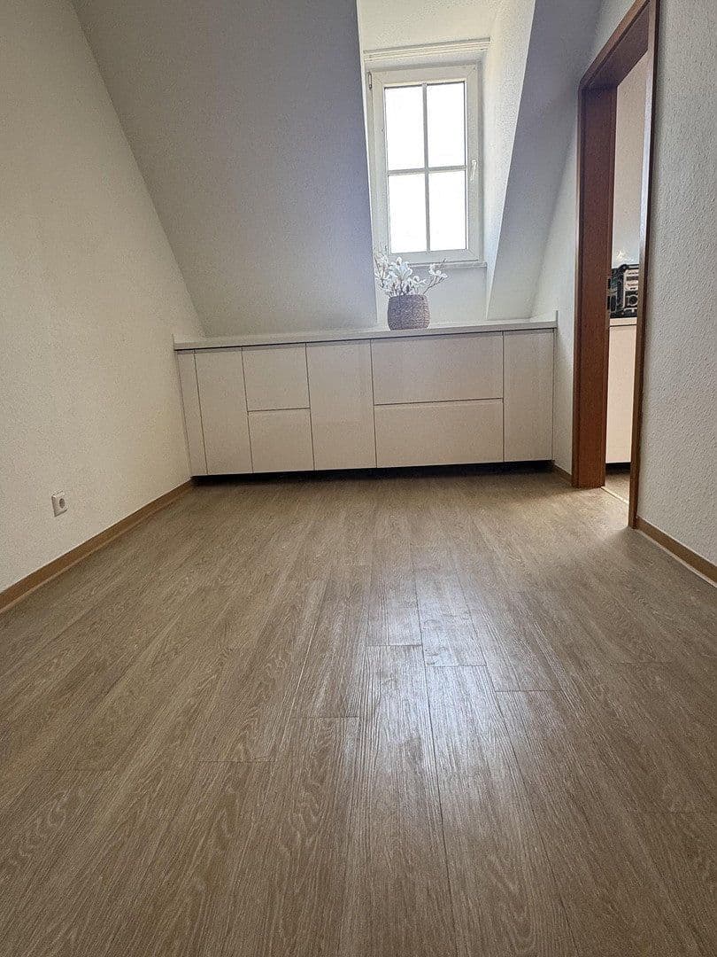 3 bedroom flat to rent, 65 m², Stuttgart, Baden-Württemberg 3 bedroom flat to rent, 65 m², Stuttgart, Baden-Württemberg