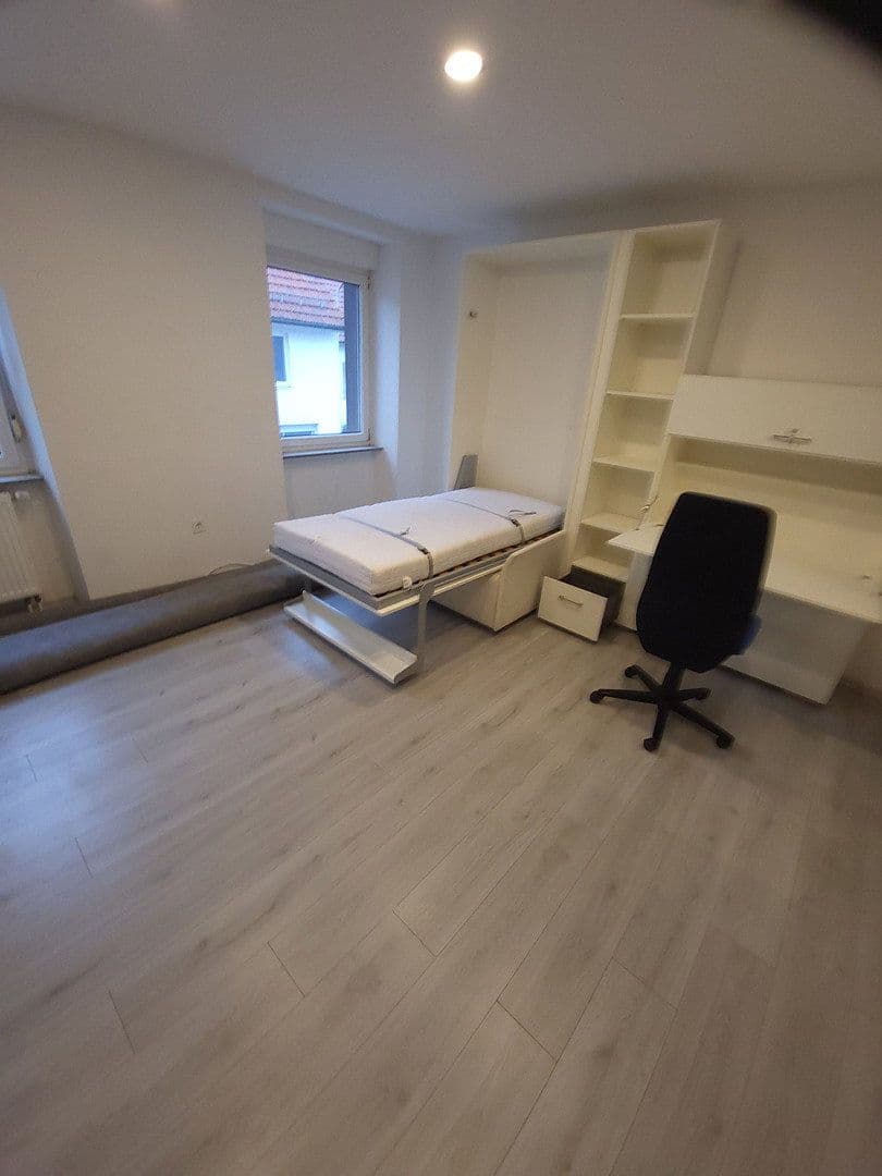 1 bedroom flat to rent, 23 m², Oberer Wingertweg 8, Niefern-Öschelbronn, Baden-Württemberg 1 bedroom flat to rent, 23 m², Oberer Wingertweg 8, Niefern-Öschelbronn, Baden-Württemberg