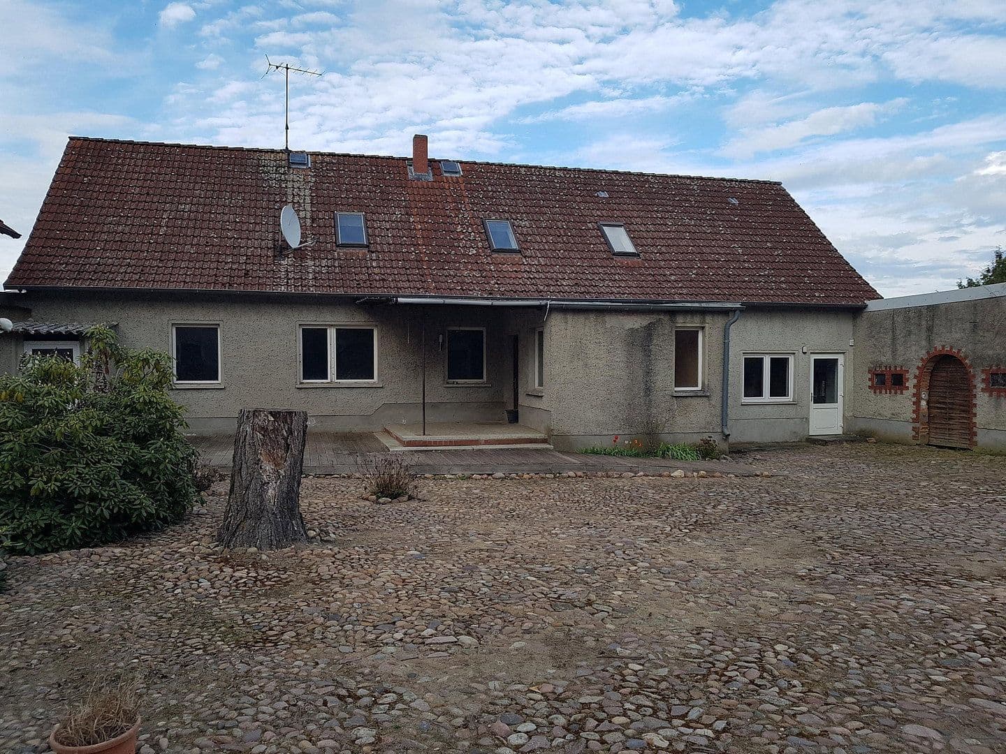 house for sale, 198 m², Kalbe (Milde), Saxony-Anhalt house for sale, 198 m², Kalbe (Milde), Saxony-Anhalt