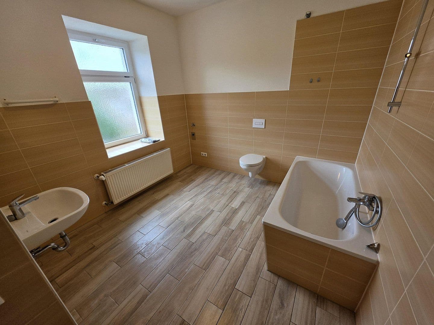 6 bedroom flat to rent, 125 m², Äußere Oybiner Straße 5, Zittau, Saxony 6 bedroom flat to rent, 125 m², Äußere Oybiner Straße 5, Zittau, Saxony