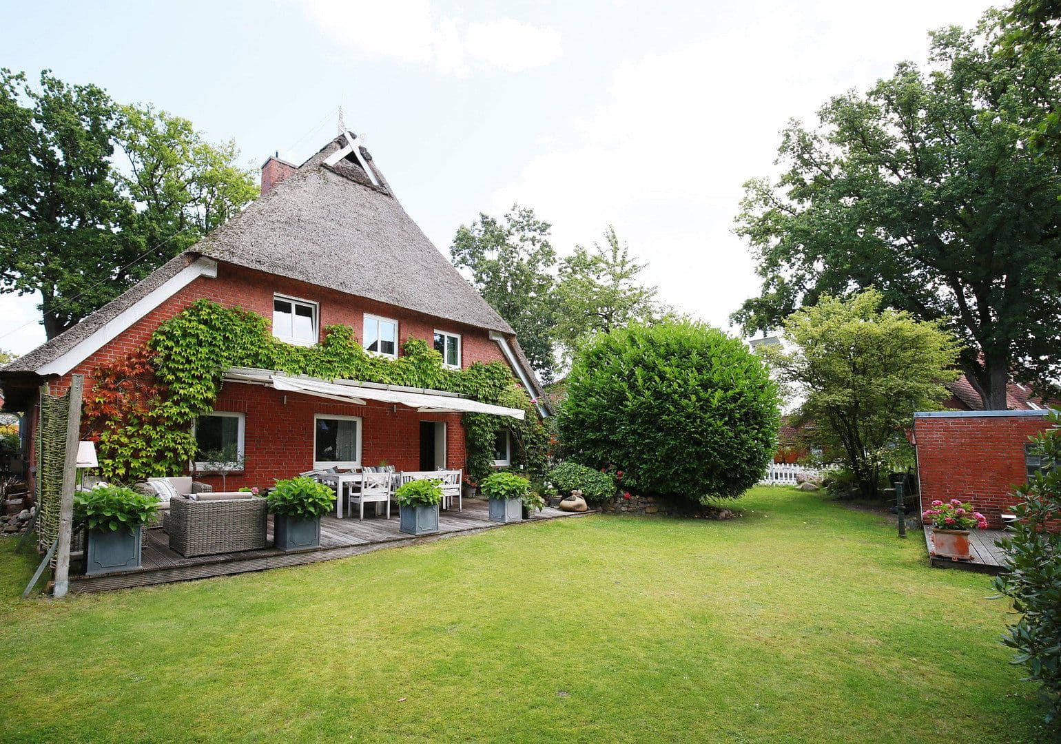 house for sale, 305 m², Stelle, Lower Saxony house for sale, 305 m², Stelle, Lower Saxony