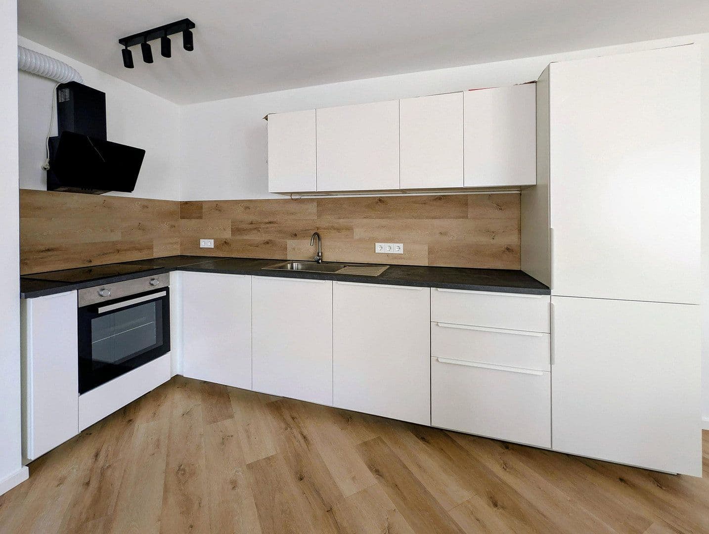 2 bedroom flat to rent, 59 m², Fohlenbergstraße 7, Marbach am Neckar, Baden-Württemberg 2 bedroom flat to rent, 59 m², Fohlenbergstraße 7, Marbach am Neckar, Baden-Württemberg