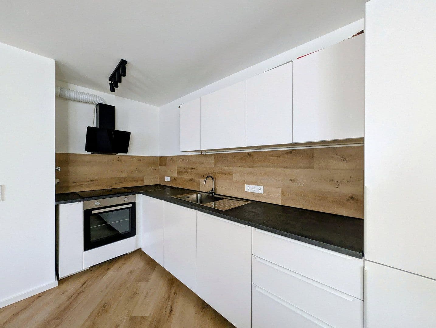 2 bedroom flat to rent, 59 m², Fohlenbergstraße 7, Marbach am Neckar, Baden-Württemberg 2 bedroom flat to rent, 59 m², Fohlenbergstraße 7, Marbach am Neckar, Baden-Württemberg
