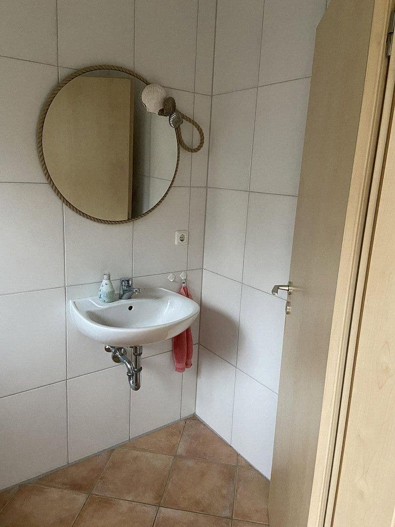 5 bedroom with open-plan kitchen flat to rent, 165 m², Langensendelbach, Bavaria 5 bedroom with open-plan kitchen flat to rent, 165 m², Langensendelbach, Bavaria