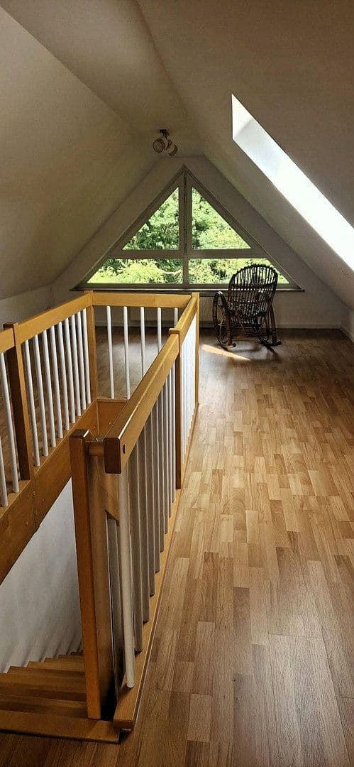 5 bedroom with open-plan kitchen flat to rent, 165 m², Langensendelbach, Bavaria 5 bedroom with open-plan kitchen flat to rent, 165 m², Langensendelbach, Bavaria