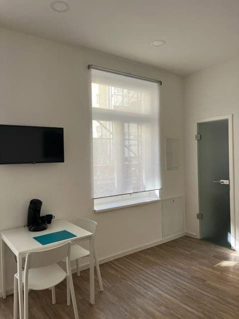 1 bedroom flat to rent, 25 m², Gumprechtstr. 2, Köln, North Rhine-Westphalia 1 bedroom flat to rent, 25 m², Gumprechtstr. 2, Köln, North Rhine-Westphalia