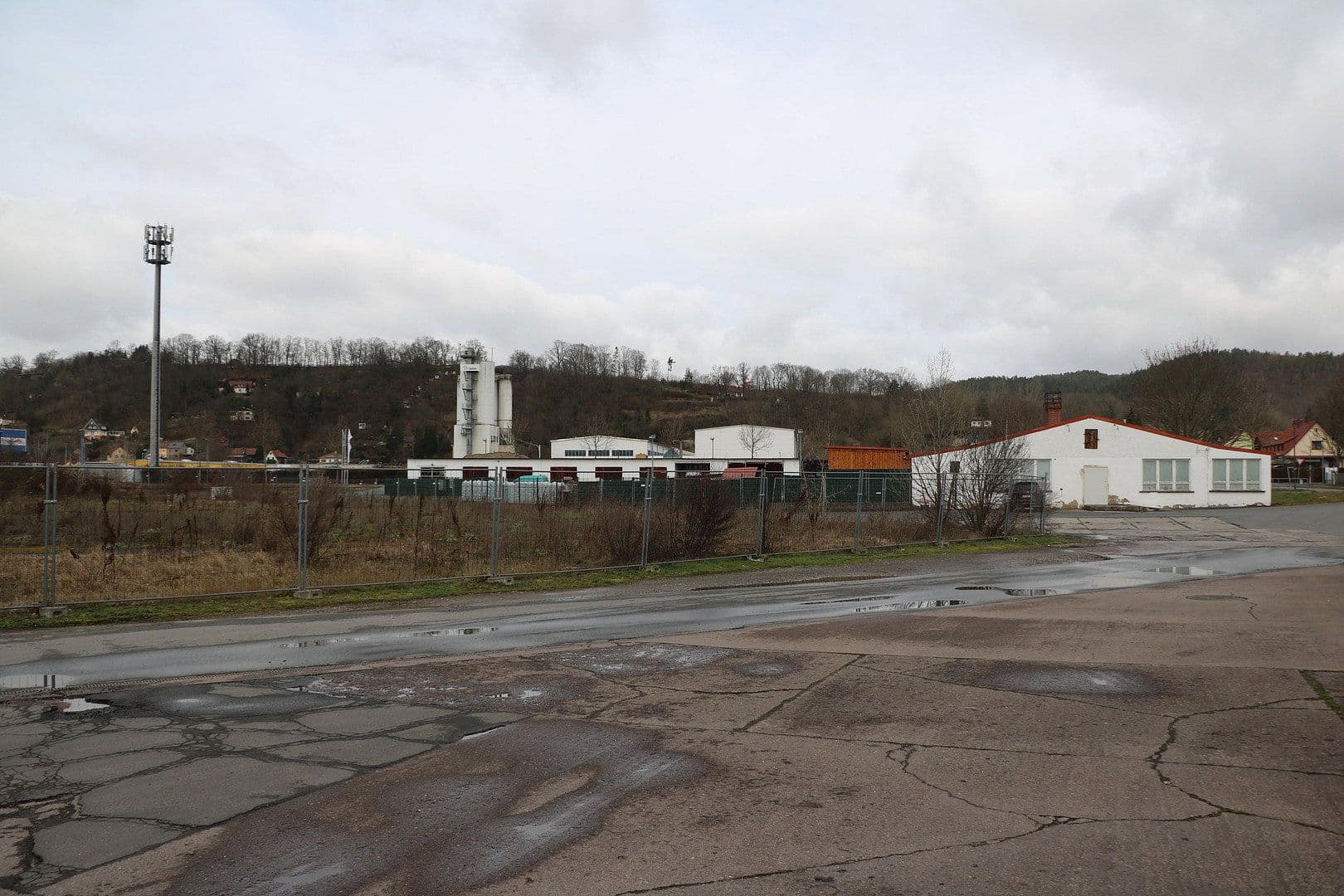 plot for sale, 9,937 m², Oststraße / Raiffeisenstraße (Flur 15, Flurstück 1138/19), Rudolstadt, Thuringia plot for sale, 9,937 m², Oststraße / Raiffeisenstraße (Flur 15, Flurstück 1138/19), Rudolstadt, Thuringia