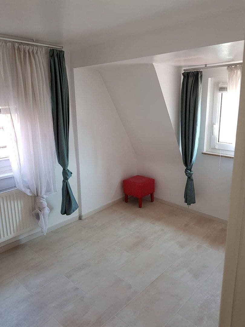 house for sale, 138 m², Stuttgart, Baden-Württemberg house for sale, 138 m², Stuttgart, Baden-Württemberg